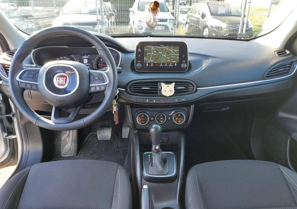 Fiat Tipo cena 42900 przebieg: 125000, rok produkcji 2018 z Bolesławiec małe 79